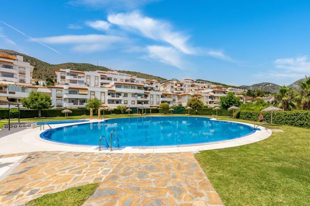 Family Benalmarina Costa Del Sol Piscina Y Parking Incluido Apartment Benalmadena Exterior photo