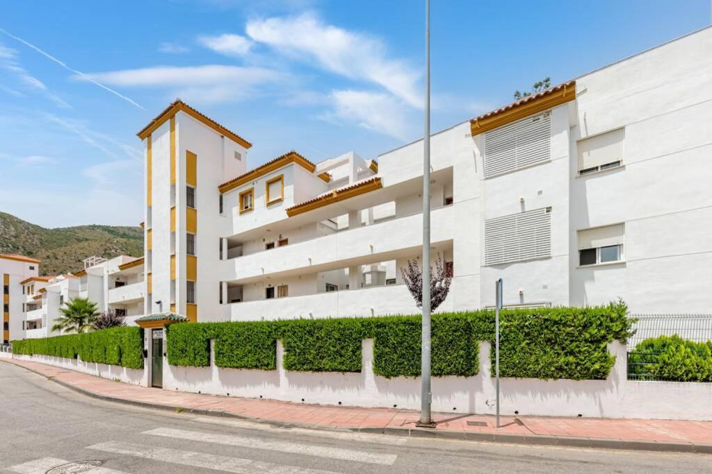 Family Benalmarina Costa Del Sol Piscina Y Parking Incluido Apartment Benalmadena Exterior photo